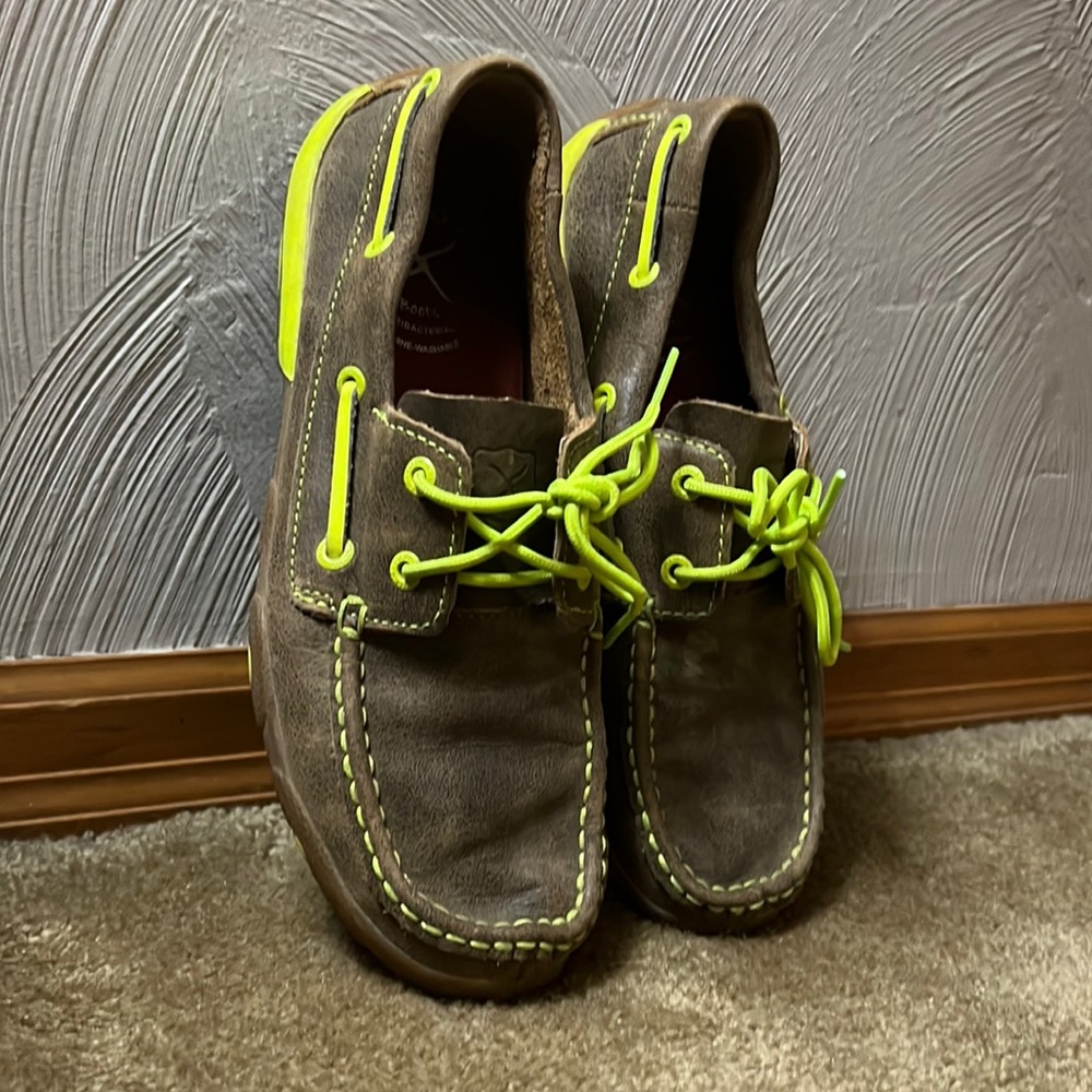 Twisted X lime green